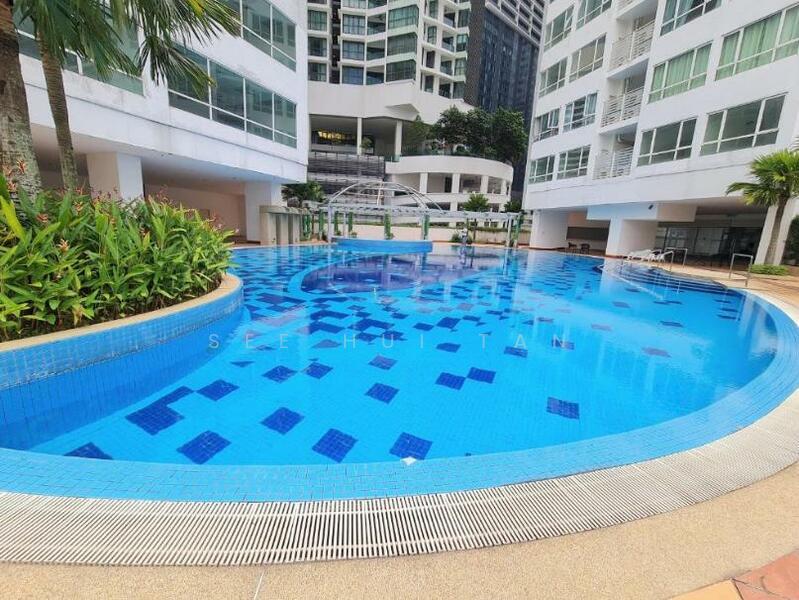 Crest Residence - 2