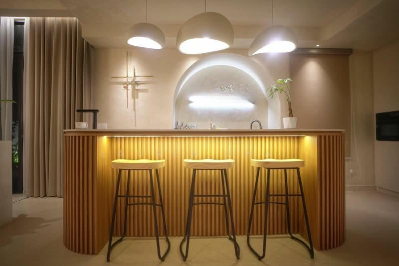 Avira Medini Iskandar - 5