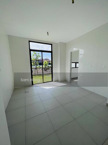 Cora @ Eco Ardence - 3