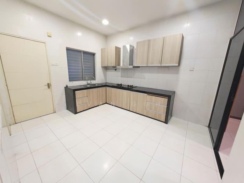 The Lake Residence - 4