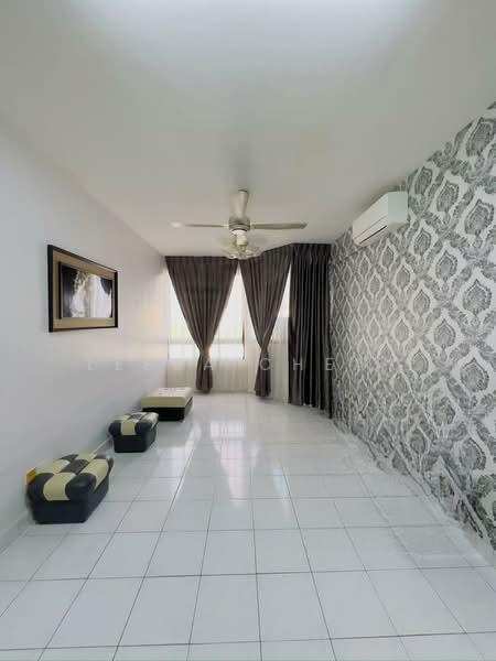 Pantai Apartment - 1