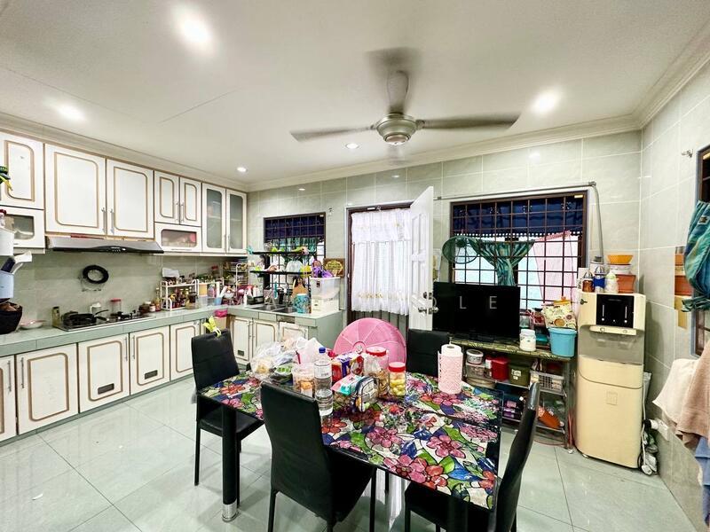 Taman Desa Serdang - 5