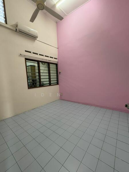 Johor Jaya Johors Jayas - 3