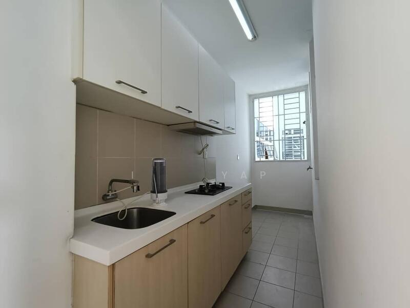 D'Rich Executive Suites - 2