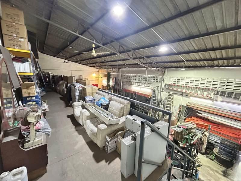 Kawasan Perindustrian Pengkalan - 4