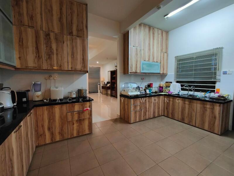 Sejati Hill Villa - 4