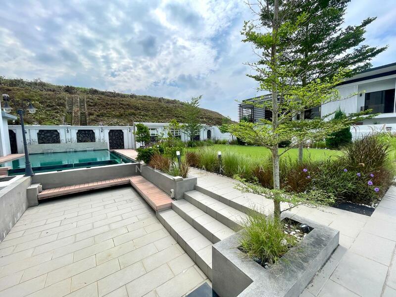 LUXORIOUS 3 STOREY BUNGALOW HOUSE, PUTRA HILL, BANGI - 4