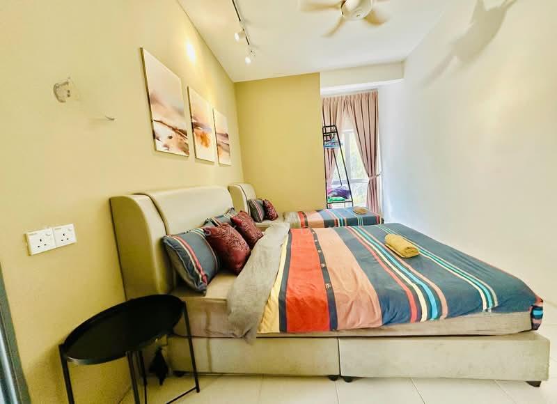 Emerald Avenue - 3