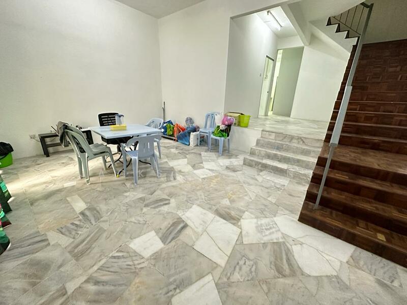 Bandar Sungai Long - 1