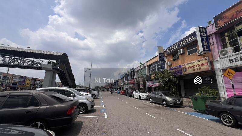 Facing Main Road 2 sty Shop Nusa Bestari 2 - 4