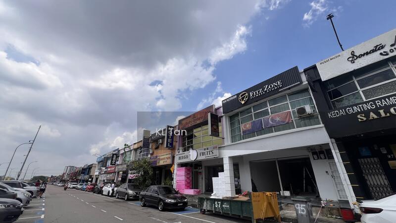 Facing Main Road 2 sty Shop Nusa Bestari 2 - 3