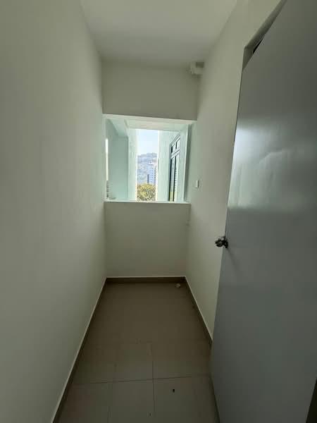 The Terraces Condominium - 4
