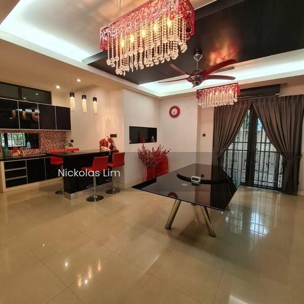 Bungalow at Batu Uban - 5