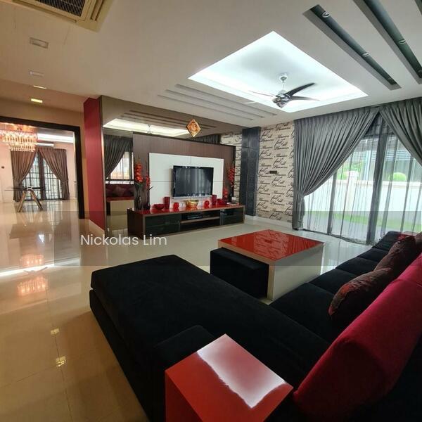 Bungalow at Batu Uban - 1