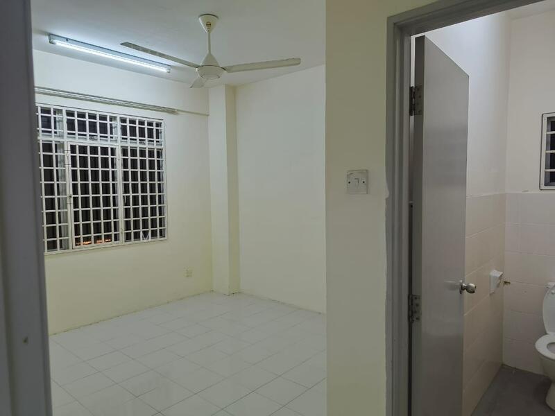 Desa Pelangi Condominium - 4