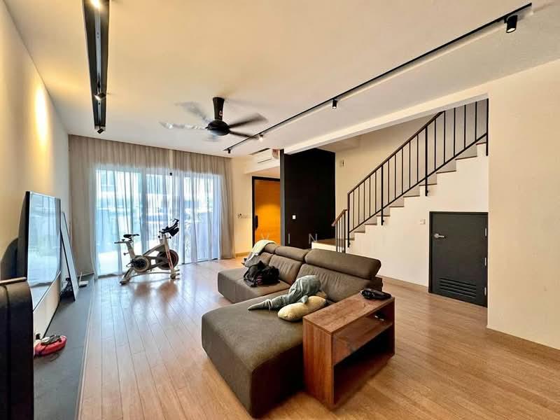 Garland Residence - 1