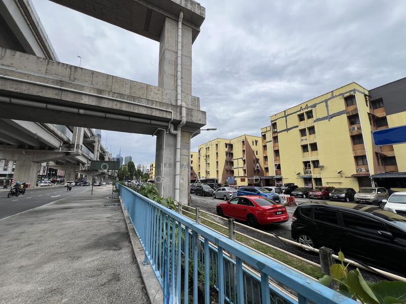 Desa Pandan Flat - 5