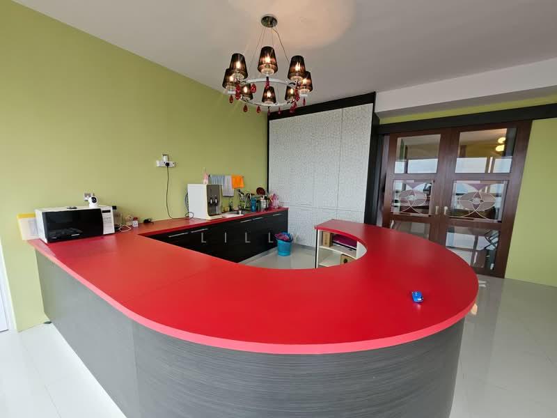 Central Park condominium - 2