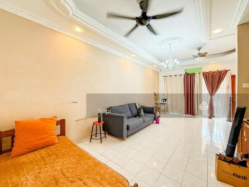 Taman Bukit Subang - 3