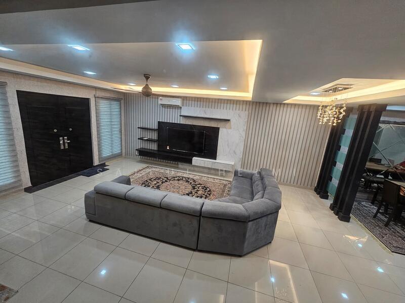 Renovated Superlink 24x80 Double Storey Perennia Rimbayu - 4