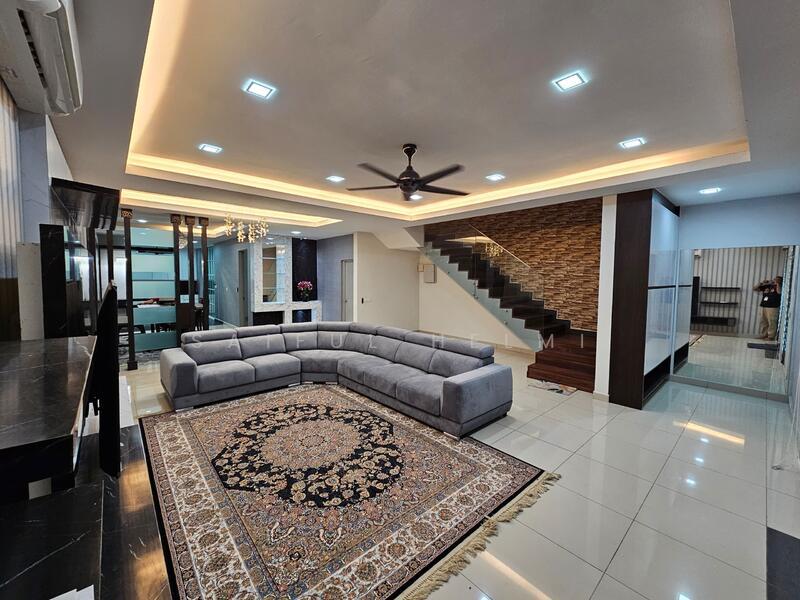 Renovated Superlink 24x80 Double Storey Perennia Rimbayu - 5