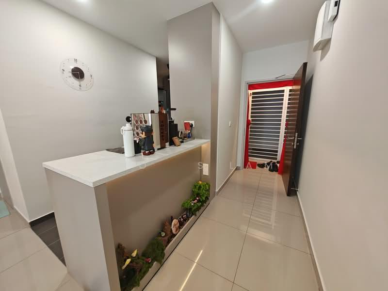 Admiral Residences - 3