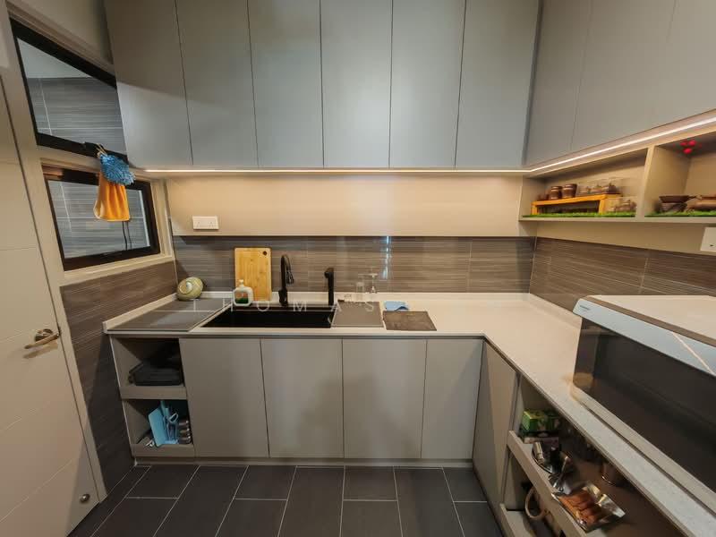 Admiral Residences - 5