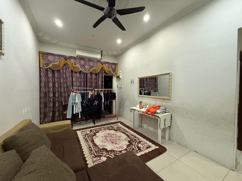 Single Storey Terrace Taman Nusa Intan - 1