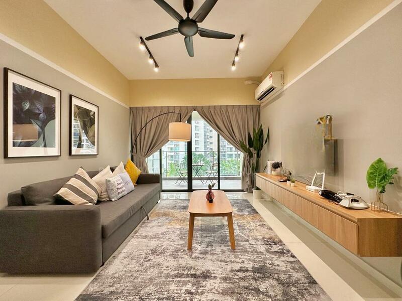 Kings Bay @ Country Garden Danga Bay - 1