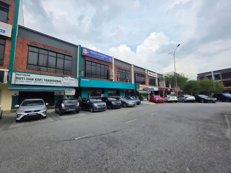 68 Avenue Gelang Patah - 5