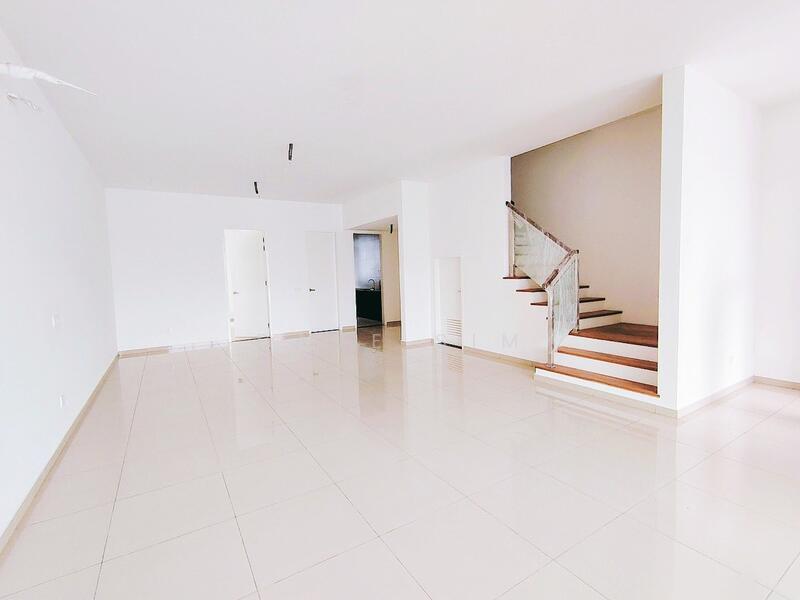 South Hills@Bandar Seri Alam - 2