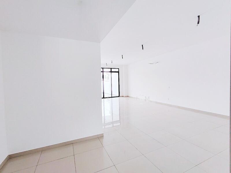 South Hills@Bandar Seri Alam - 4