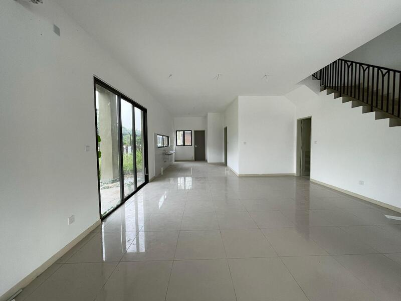 Setia Warisan Tropika - 5