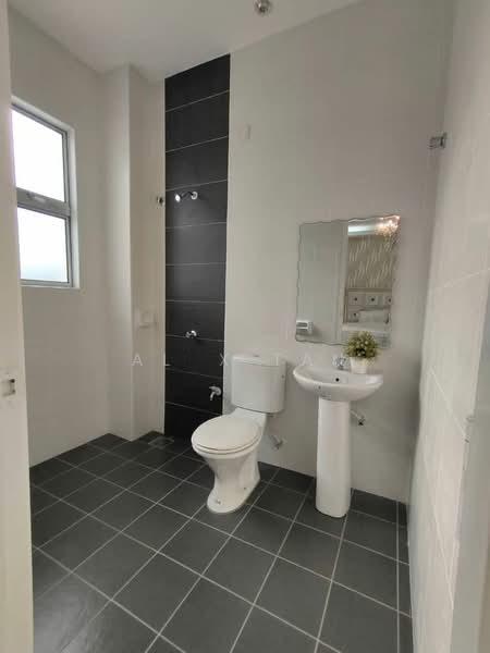 Taman Dengkil Jaya - 5