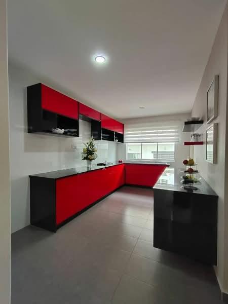 Taman Dengkil Jaya - 4