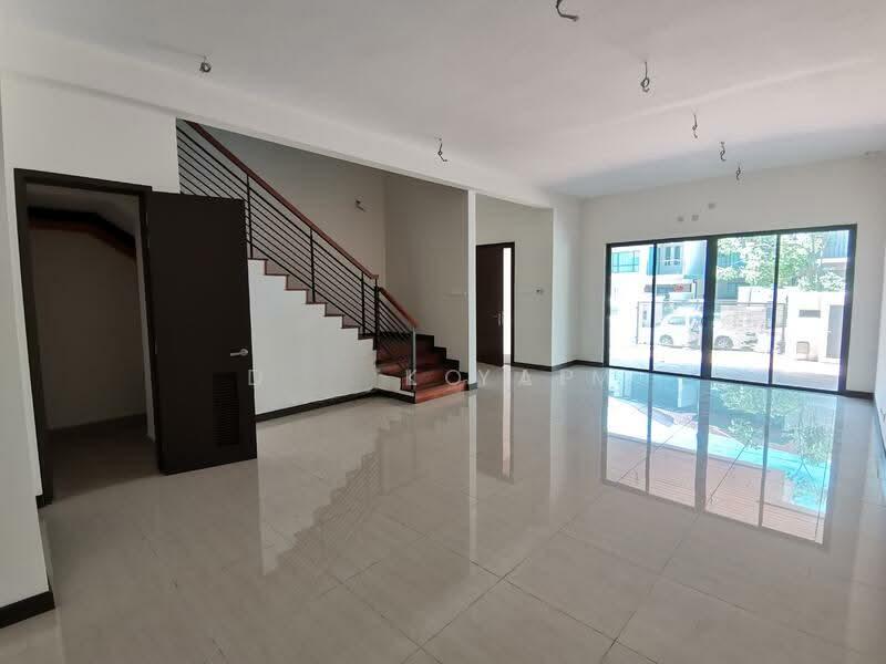 Tiara Hills - 4