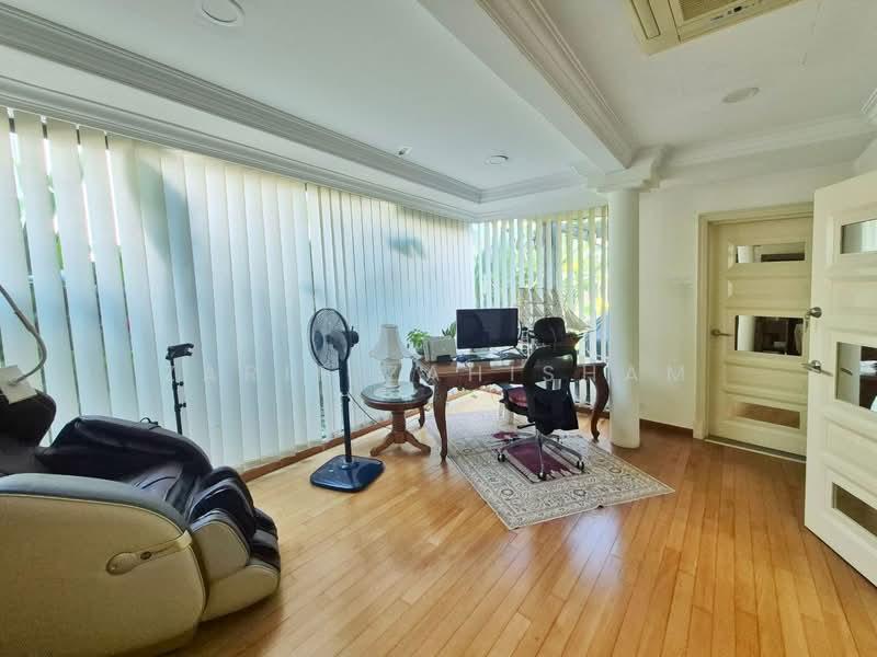 Shah Alam - 4