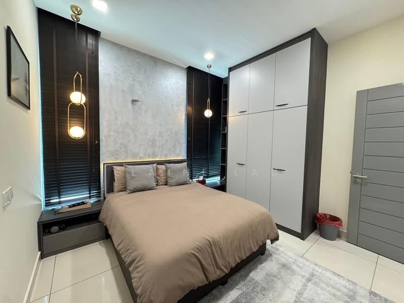 Sutera Jingga Taman Sutera Taman Perling - 5