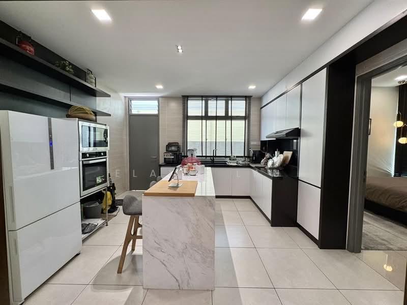 Sutera Jingga Taman Sutera Taman Perling - 4