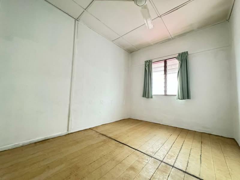 BAYAN BARU LANDED - DOUBLE STOREY TERRACE - 5