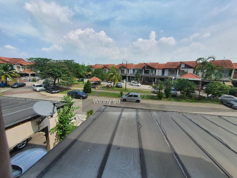 Bukit Jelutong - 3
