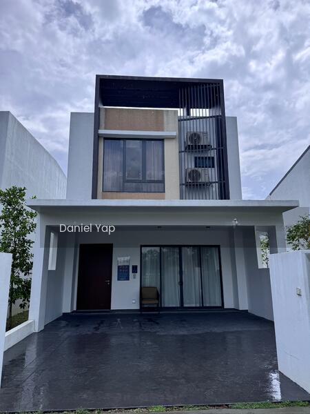 Gamuda Garden Rawang New Freehold 20x75 Near Highway - 2