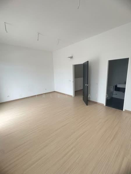 RESIDENSI BOTANI 3 - 4