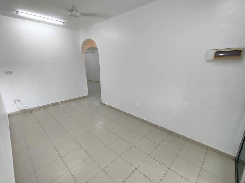 Taman Desa Bernam Baru Hutan Melintang Perak - 5