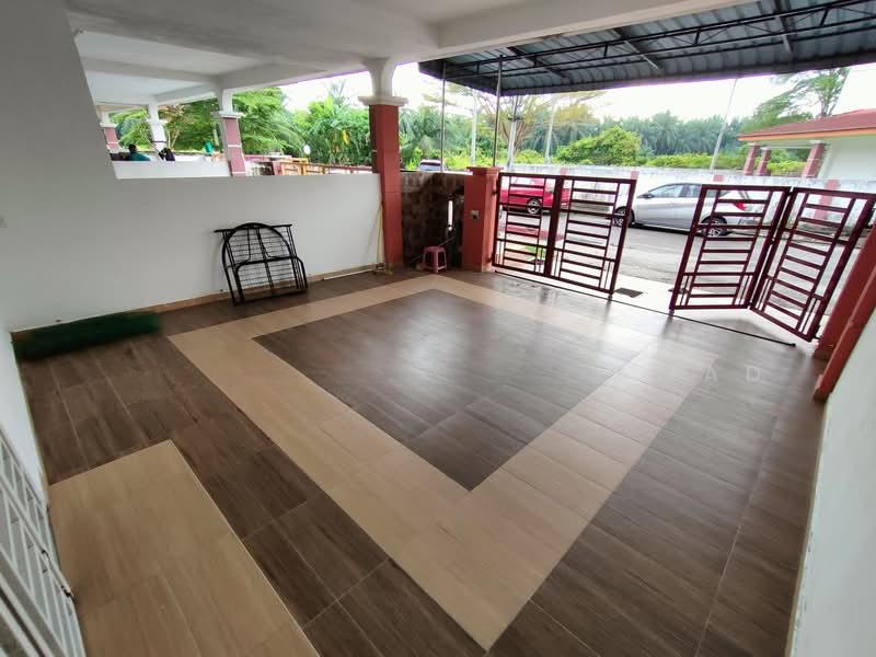 Taman Desa Bernam Baru Hutan Melintang Perak - 3