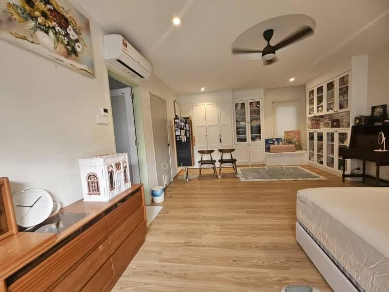 The Canal Garden South, Horizon Hills - 4