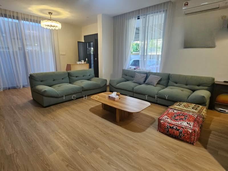 The Canal Garden South, Horizon Hills - 1