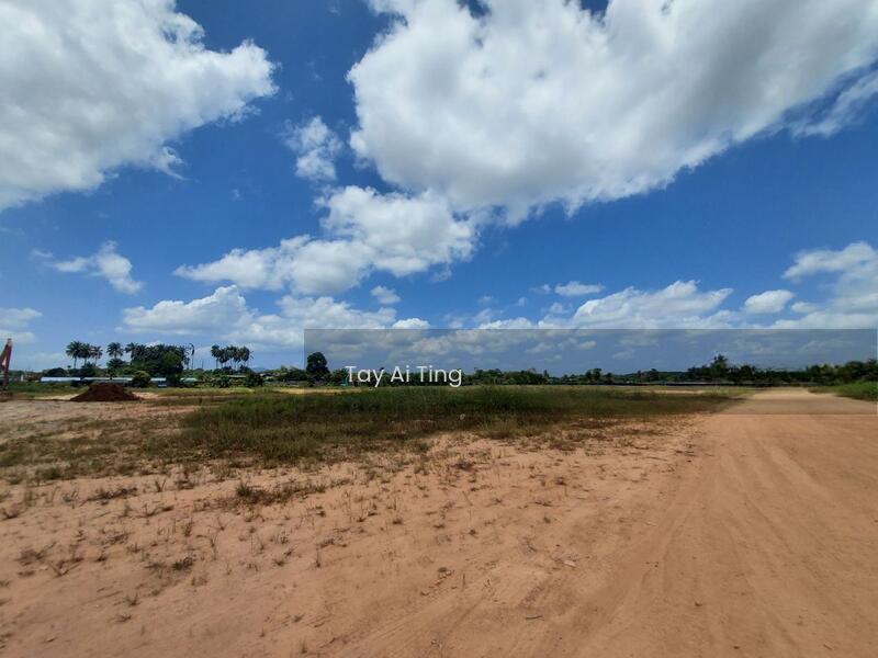 Senai Idaman - Medium Title Industrial Land - 2