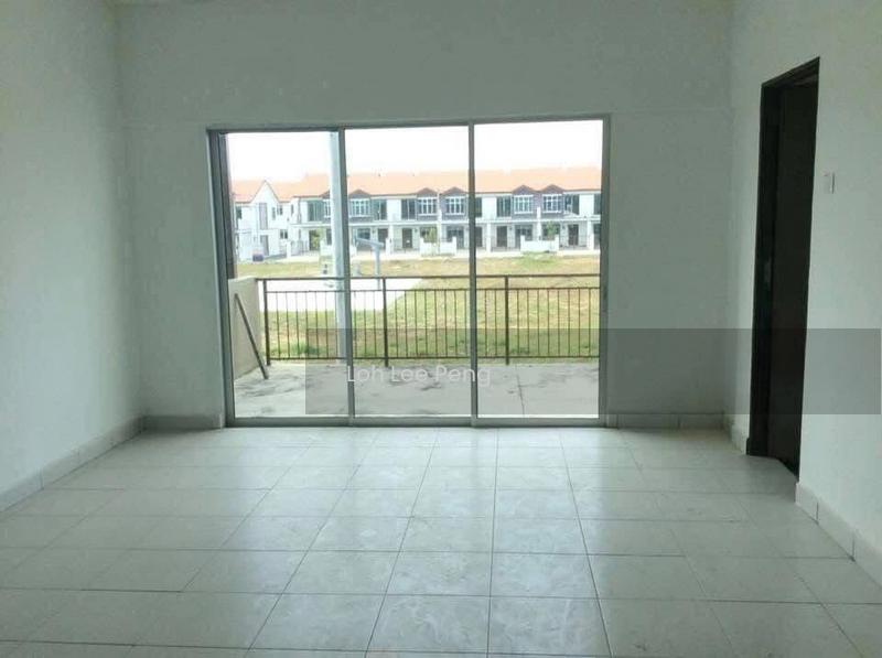 2-storey Terrace House at Taman Scientex Senai - 5