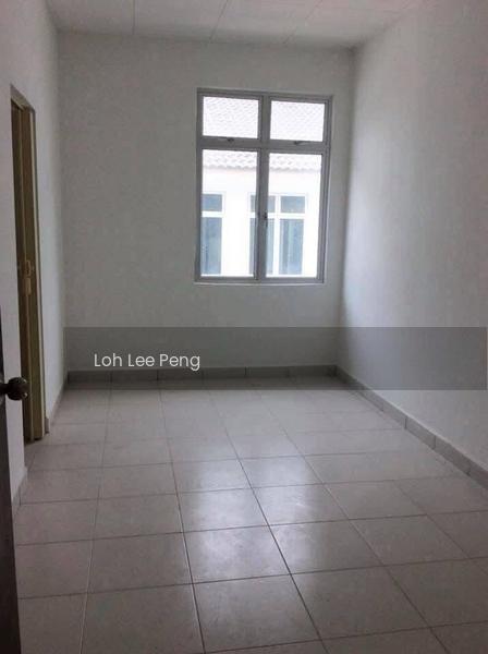 2-storey Terrace House at Taman Scientex Senai - 3